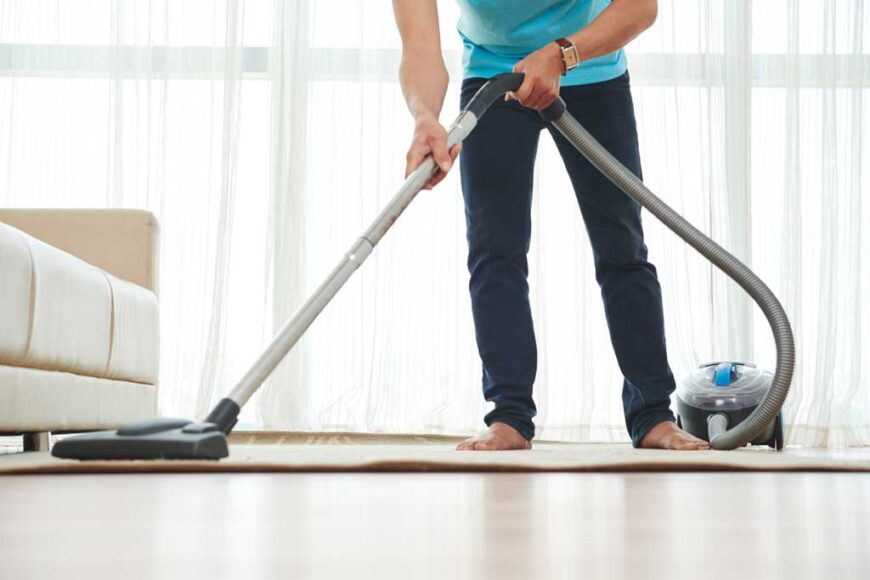 HOW TO SELECT THE RIGHT COMMERCIAL CLEANING SERVICE